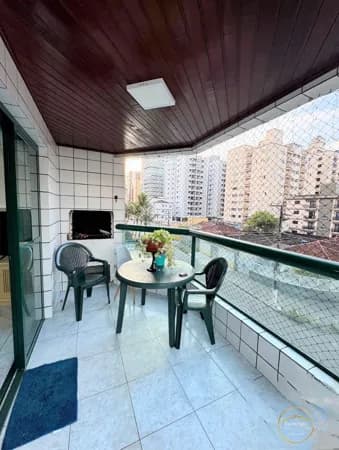 🏢 Apartamento Amplo e Sofisticado – A 100m da Praia! 🌊