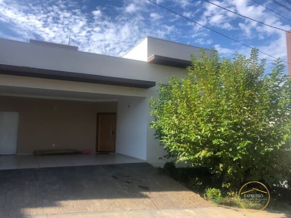 Casa Alto Padrão a venda em Vilagio Milano