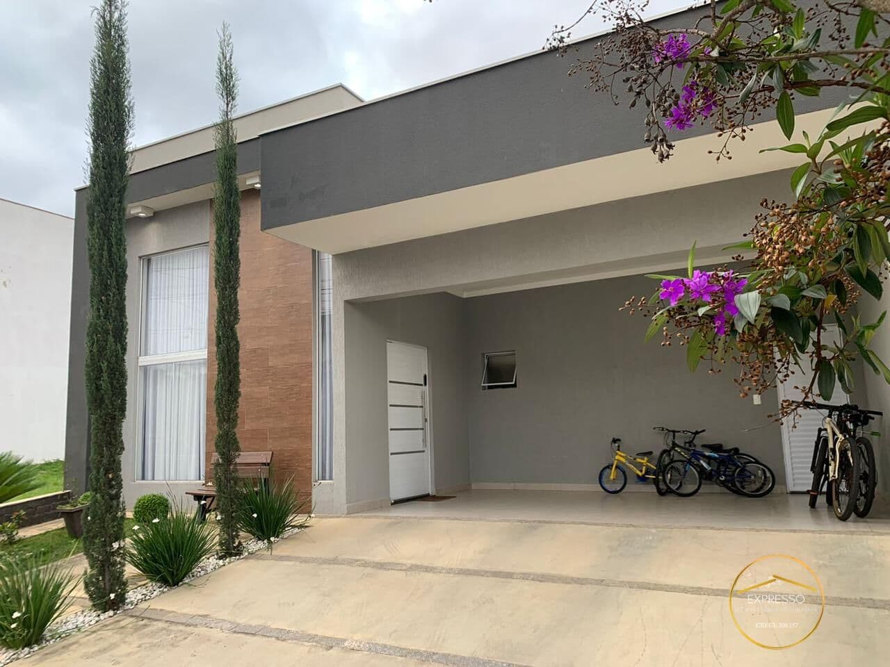 Casa de Condomínio em Sorocaba - Chácaras Reunidas São Jorge