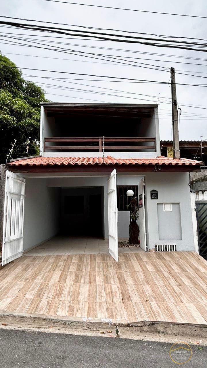 Casa de Condomínio em Sorocaba - Parque São Bento