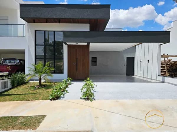 Casa em Votorantim - Condomínio Residencial Flores