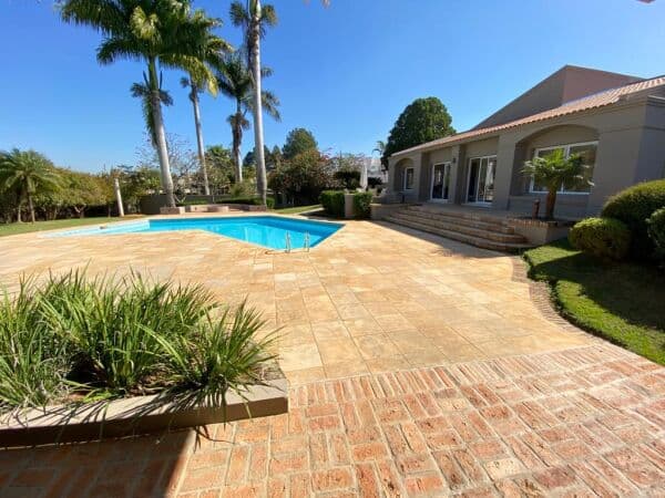 Casa em Sorocaba - Cond. Chácara Santa Maria