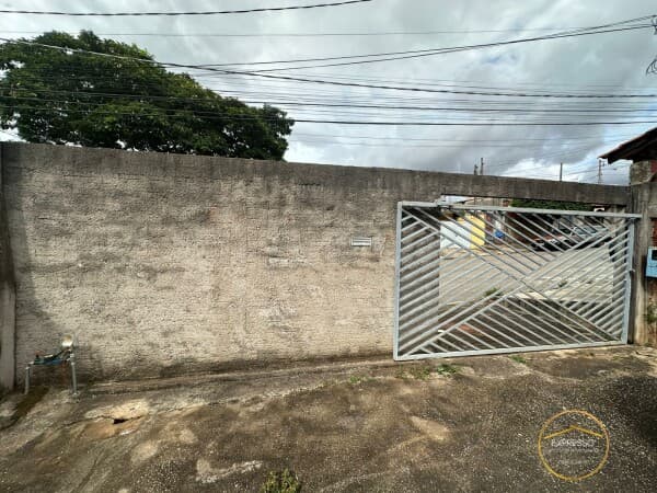 Casa em Sorocaba - Conjunto Habitacional Júlio de Mesquita Filho