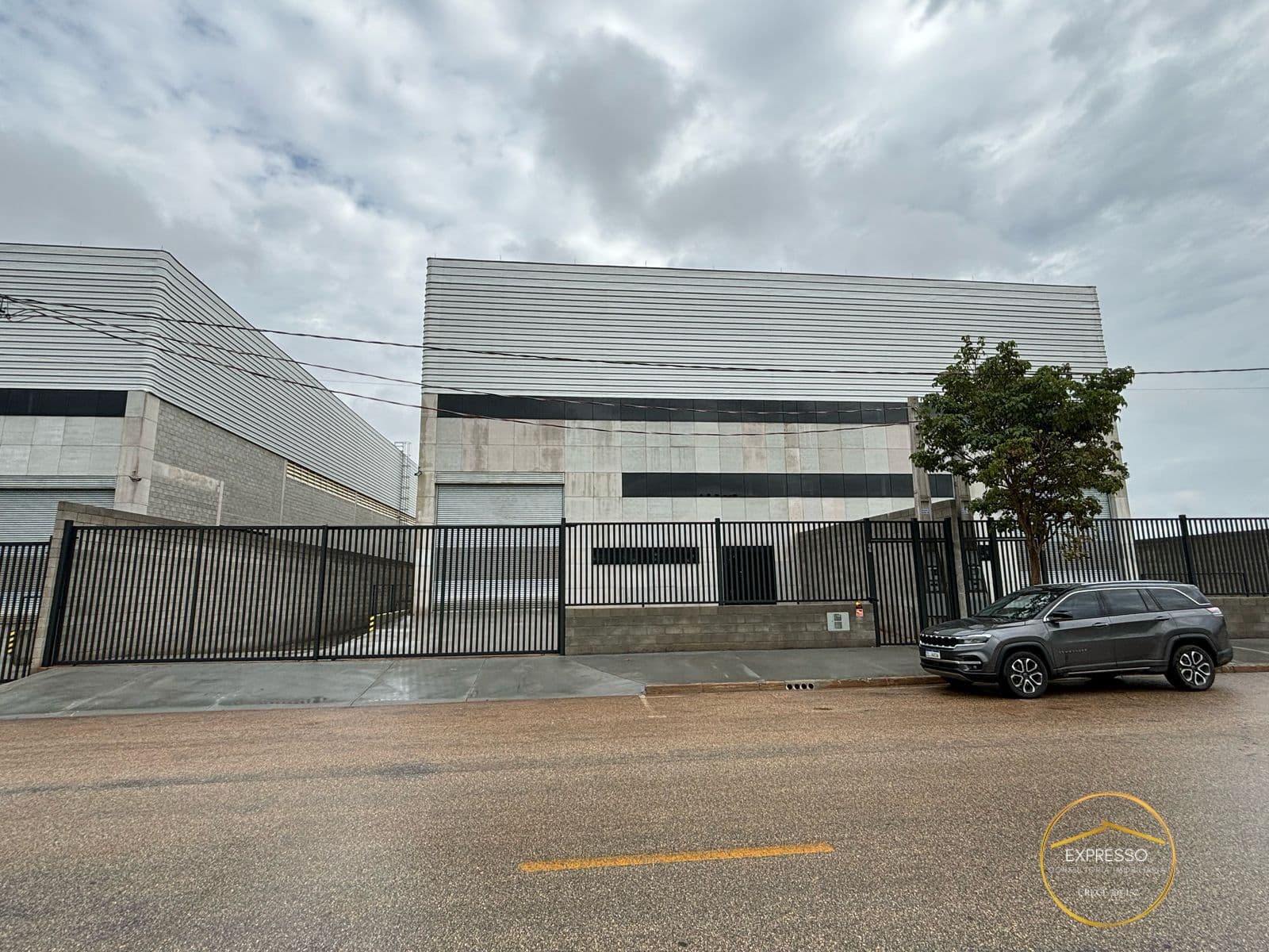 Vende - Pavilhão/Galpão Industrial