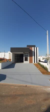Casa de Condomínio em Sorocaba - Caguaçu