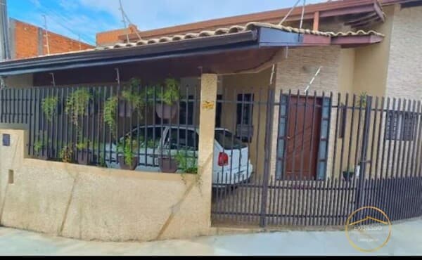 Casa em Votorantim - Jardim Araújo