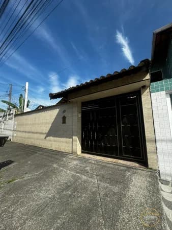 Casa em Praia Grande - Vila São Jorge