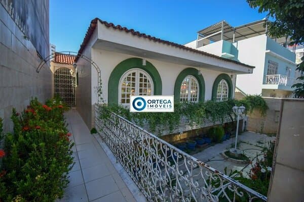 Casa triplex, comercial, Vila Laura, Salvador-BA