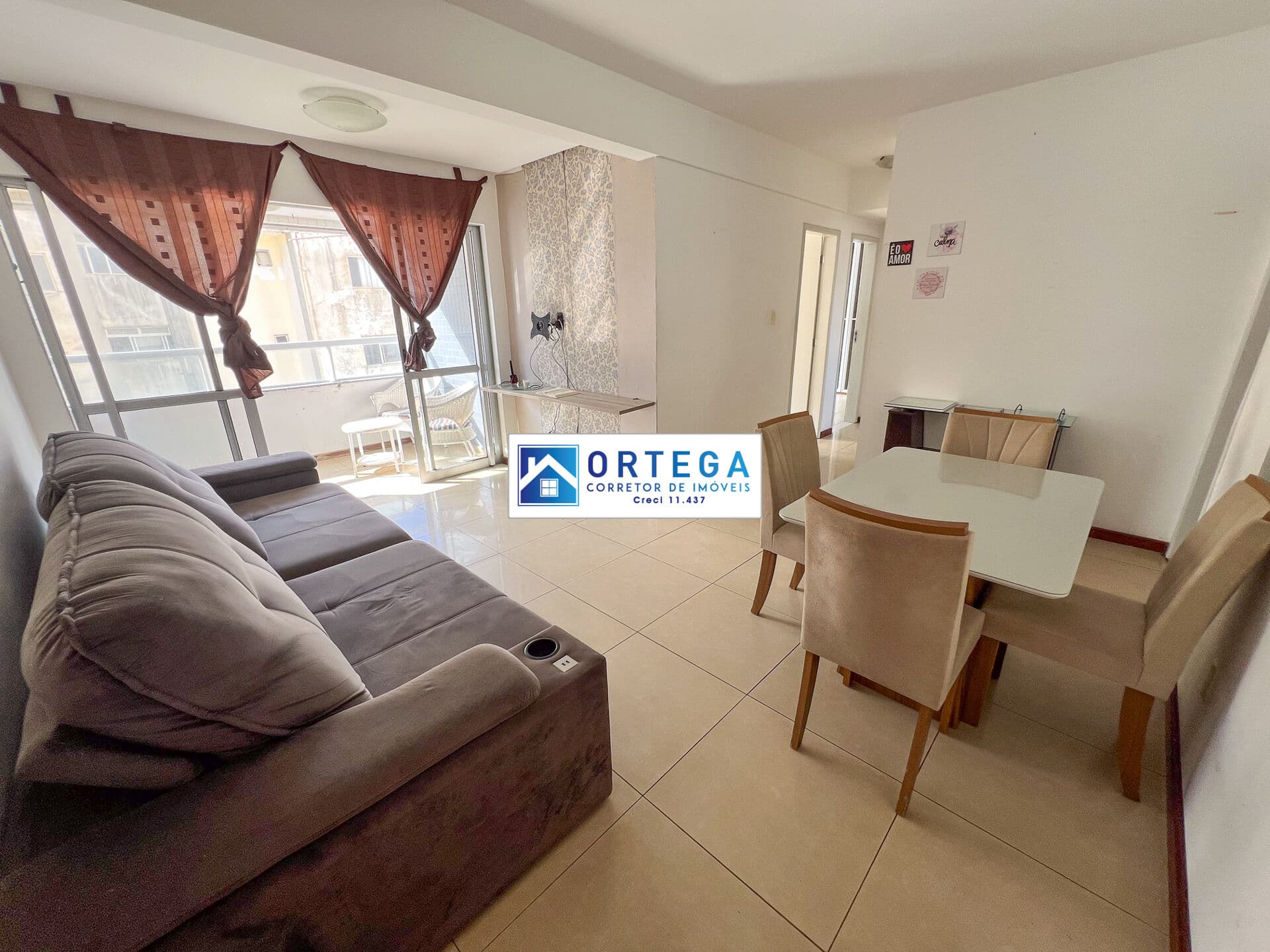 Aluguel de apartamento com 3 quartos, piscina, academia, garagem, Costa Azul, Salvador-BA