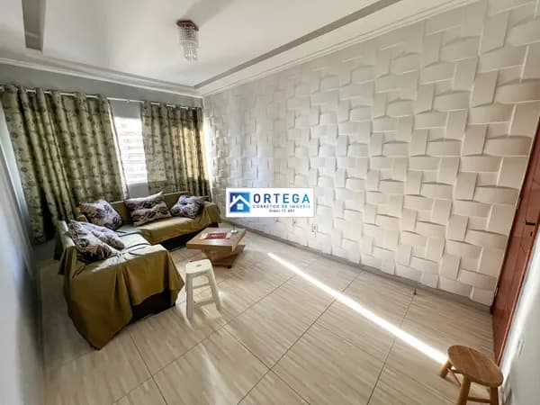 Apartamento com 2/4 à venda no Corredor da Vitória - reformado, garagem, elevador