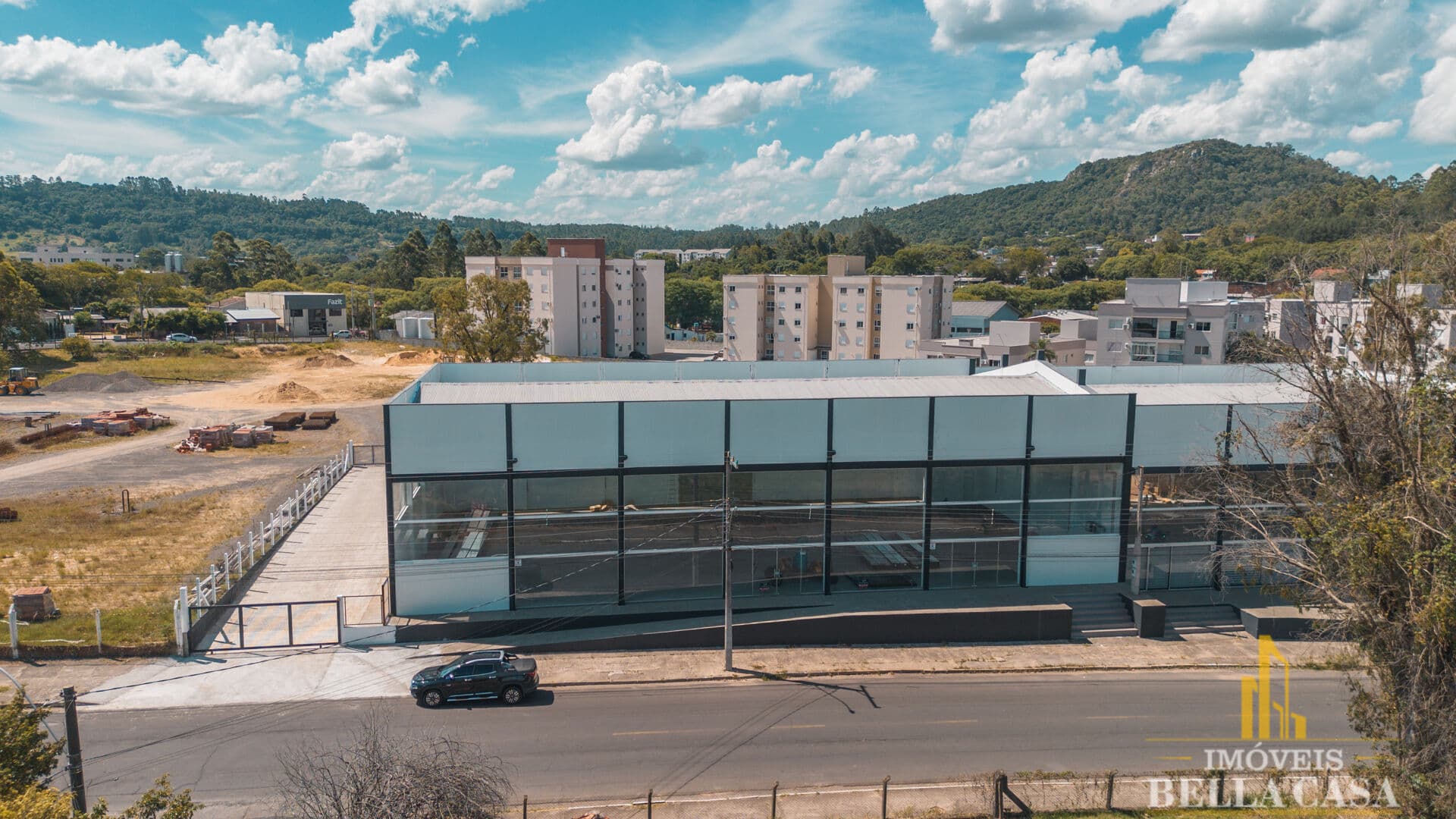 Pavilhão Comercial