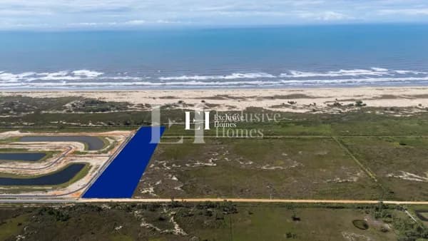 Área/Terreno Residencial/Comercial frente mar na Praia do Rincão-SC