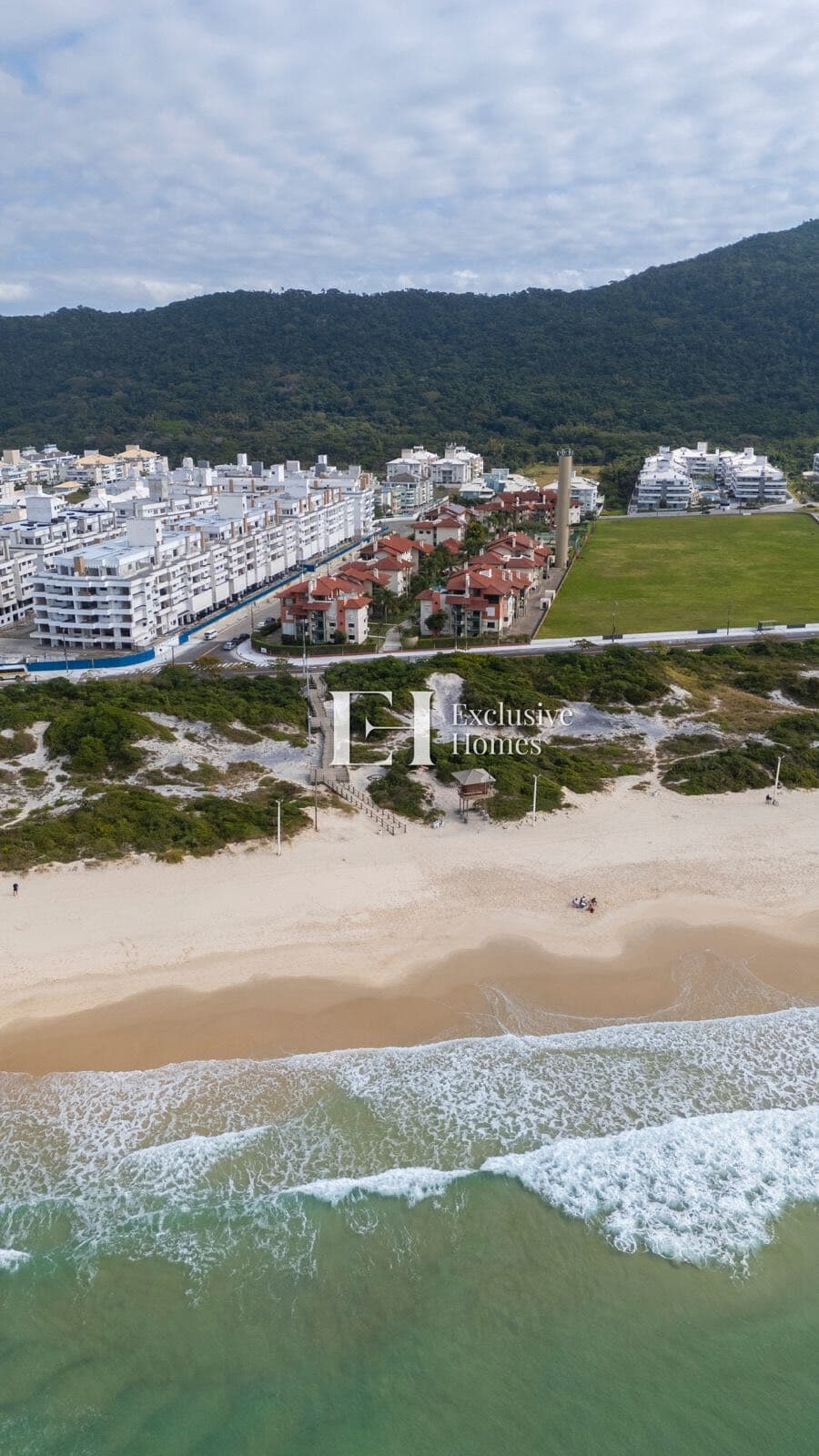 Apartamento Cobertura nos Ingleses Norte em Florianópolis-SC Vista Mar