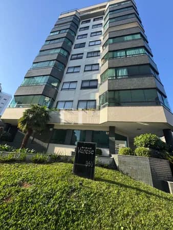 Apartamento R$ 1.100.000,00 próximo da Praça do Congresso em Criciúma-SC