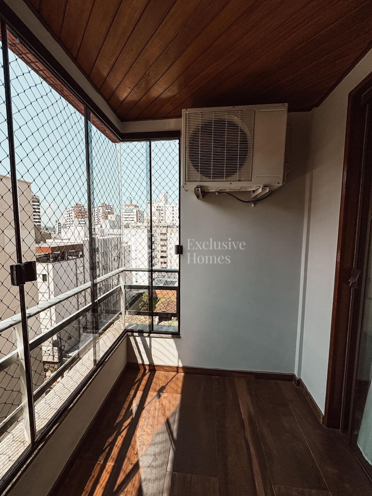 Apartamento 100% mobiliado à venda no Centro - Criciúma/SC