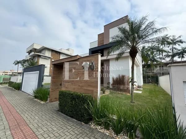 Casa Padrão Nova Veneza