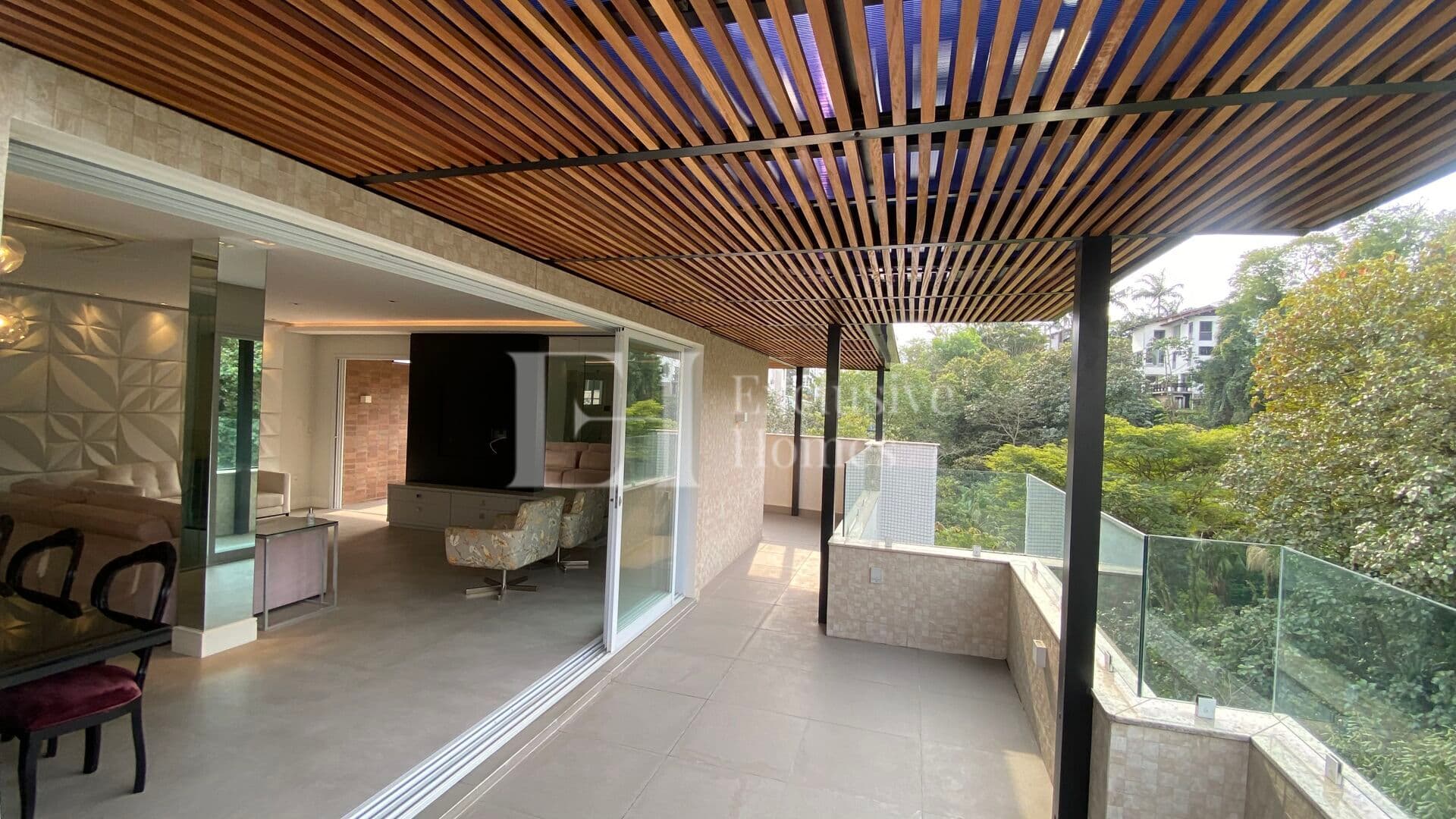 Cobertura Exclusiva no Centro de Criciúma – Próxima à Praça do Congresso