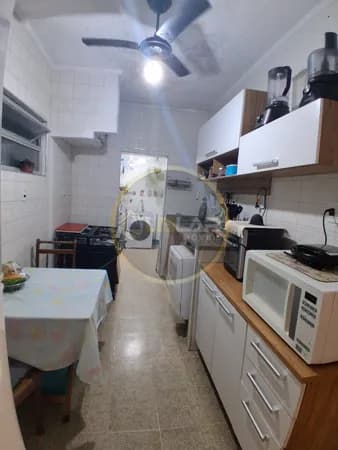 Apartamento de 2 dorms no embaré com vista mar