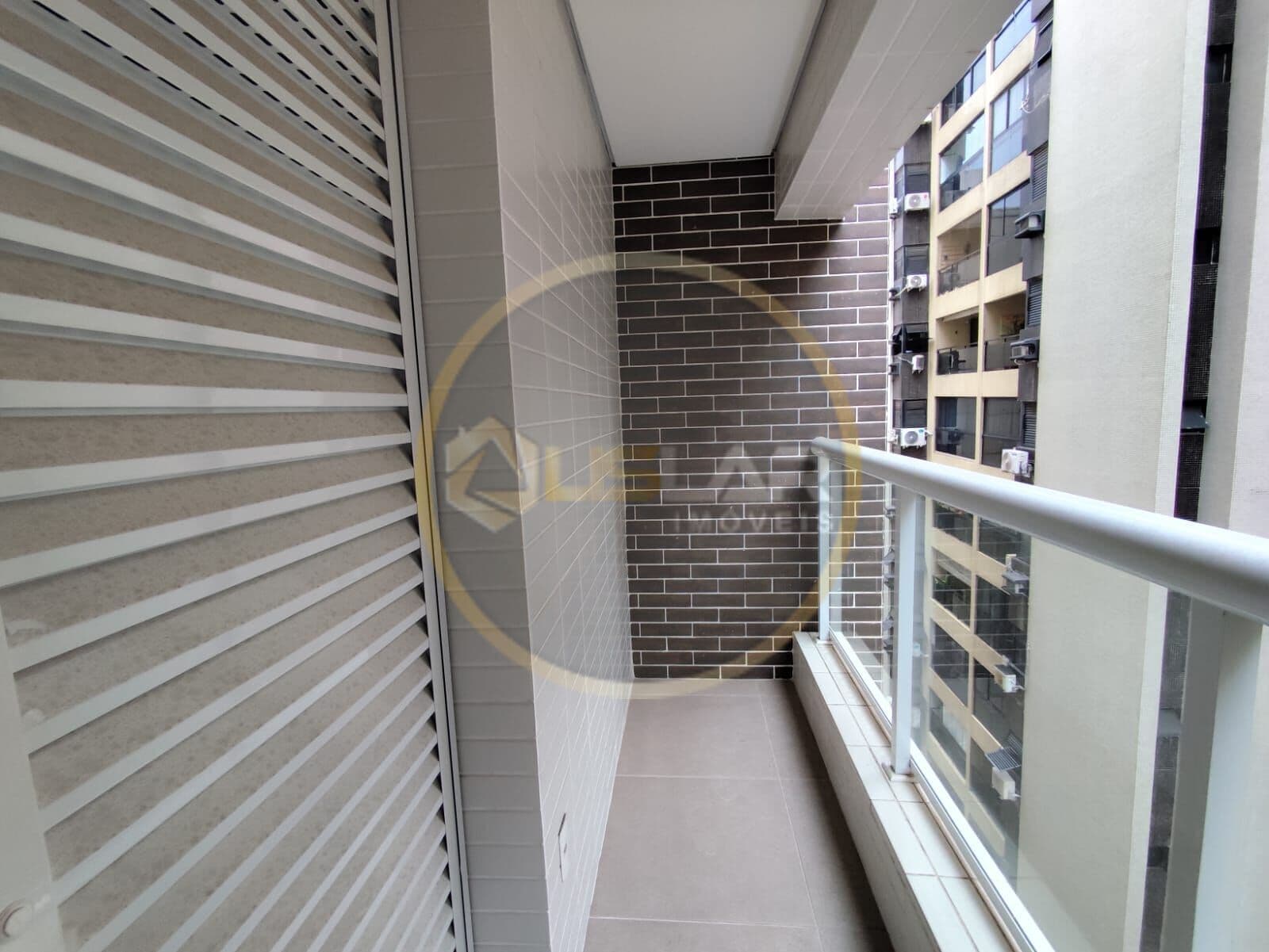 🏢✨ APARTAMENTO À VENDA – BAIRRO PONTA DA PRAIA | 82 m² | 2 SUÍTES ✨🏢