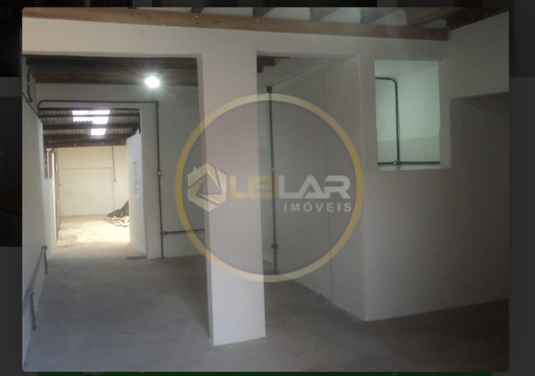 Casa de 3 dormitórios para fins residencial ou comercial para venda ou locação