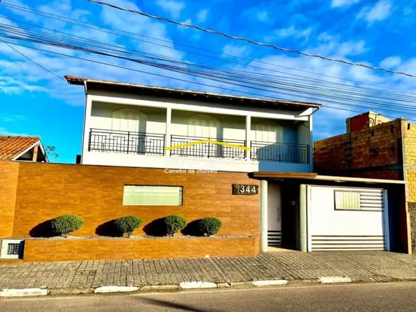 Casa em Capivari de Baixo - Centro