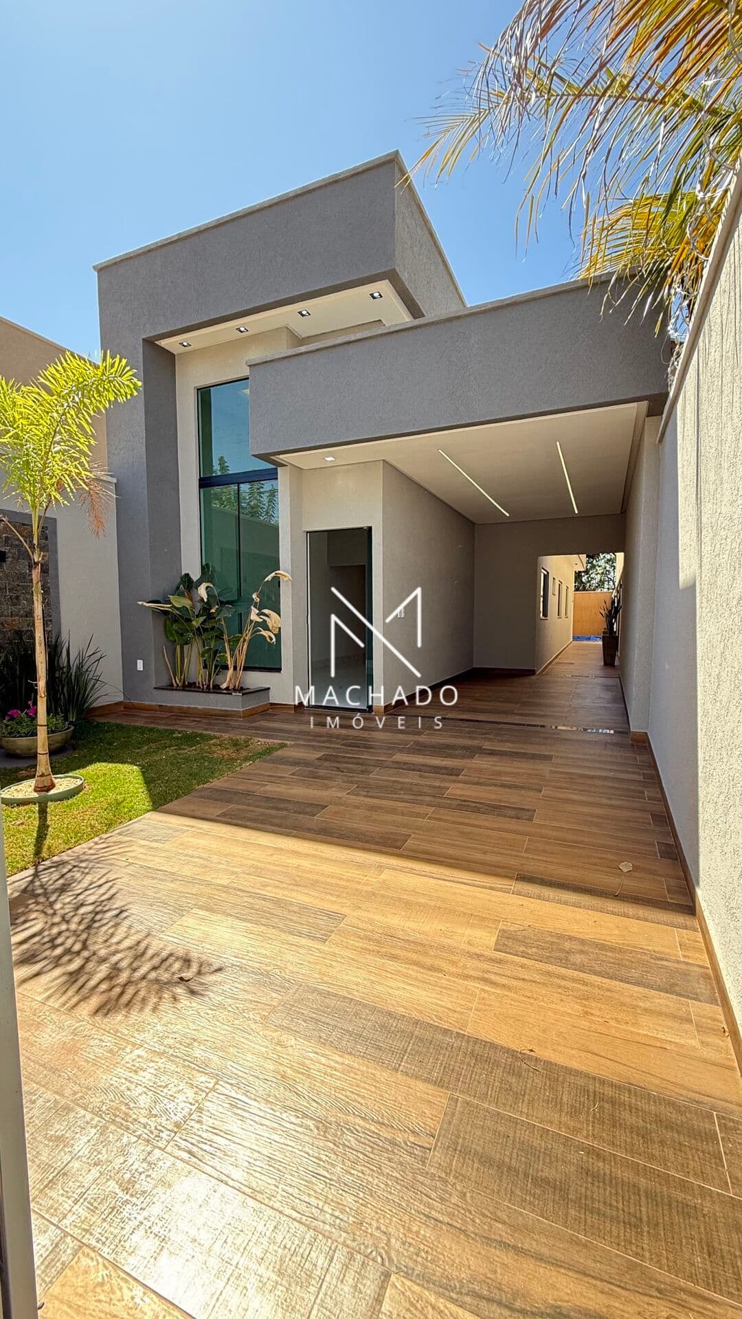 Casa a venda: Balneário Meia Ponte - Goiânia/GO.