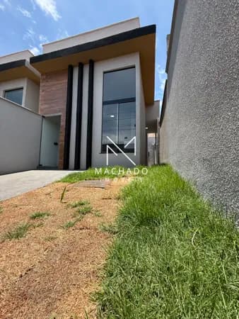Casa a venda: setor Orlando Morais