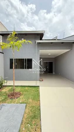 Casa a venda: Balneário Meia Ponte (PARQUE DAS FLORES) 5 minutos do shopping Passeio das Águas.