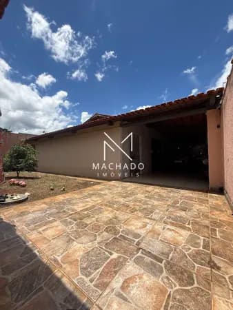 Casa a Venda: Jardim Balneário Meia Ponte, Goiânia/GO