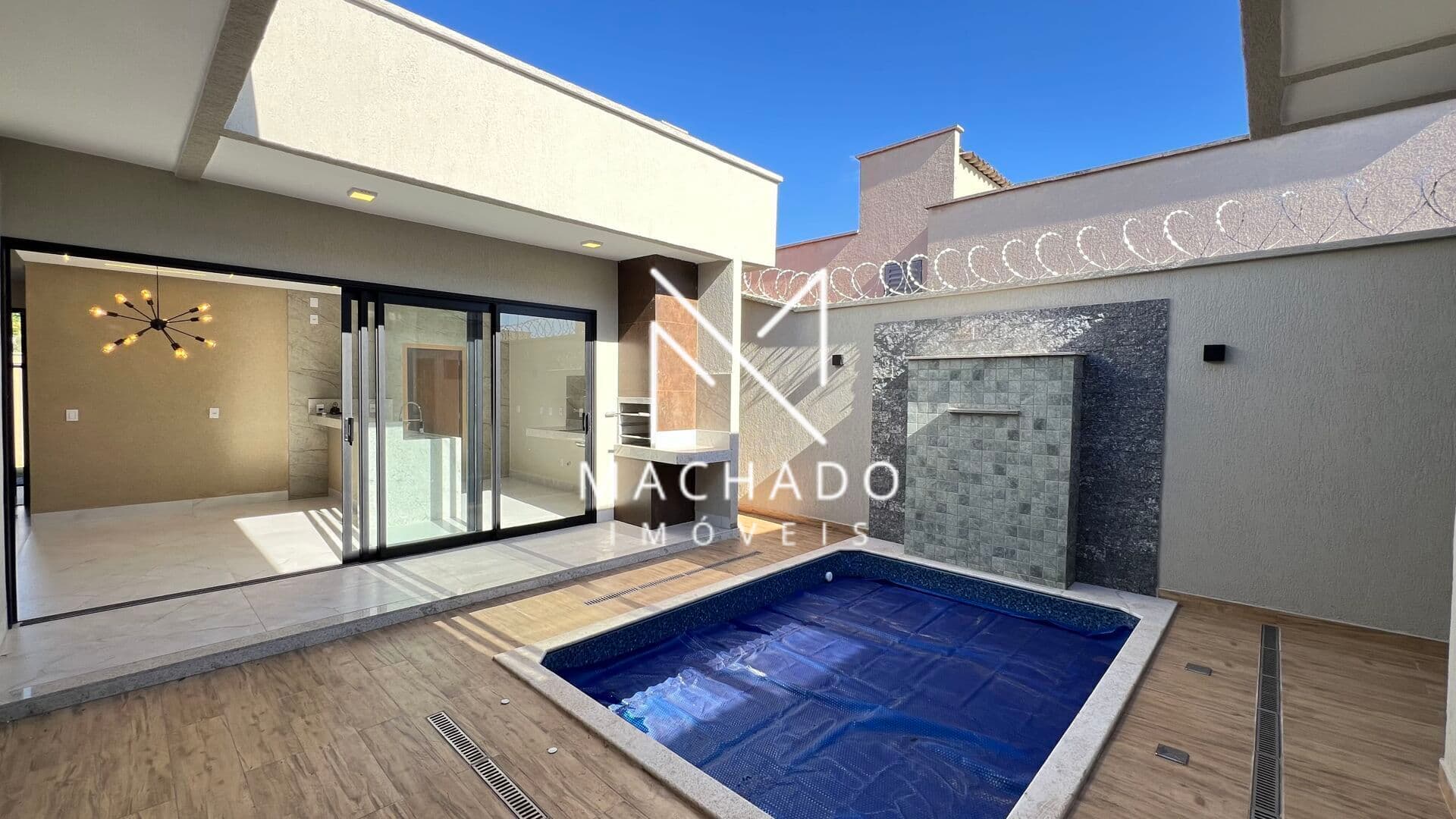 Casa a venda no setor Alice Barbosa (Perto da Faculdade UFG)