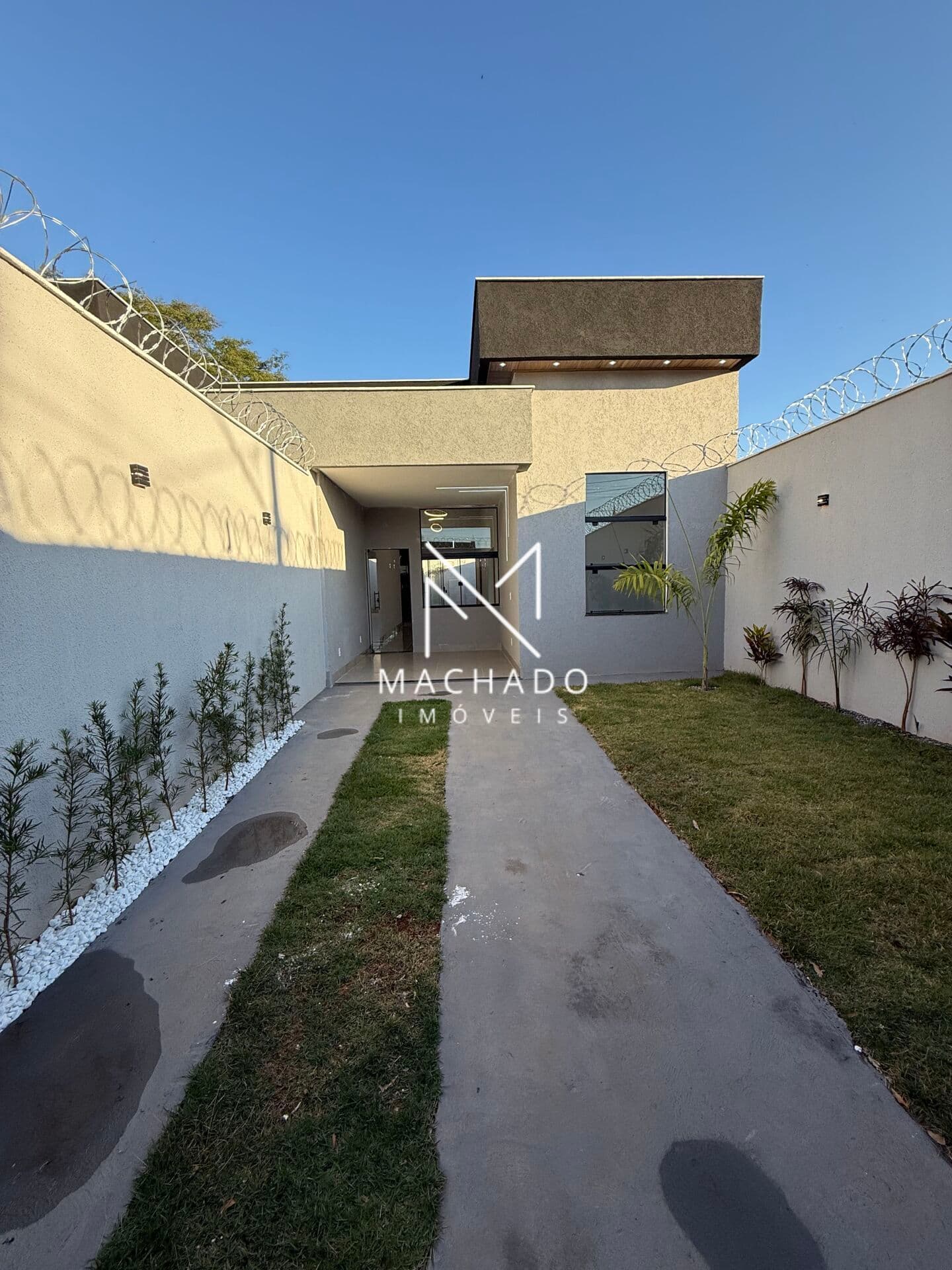 Casa a Venda: Setor Barra da Tijuca, Goiânia/GO