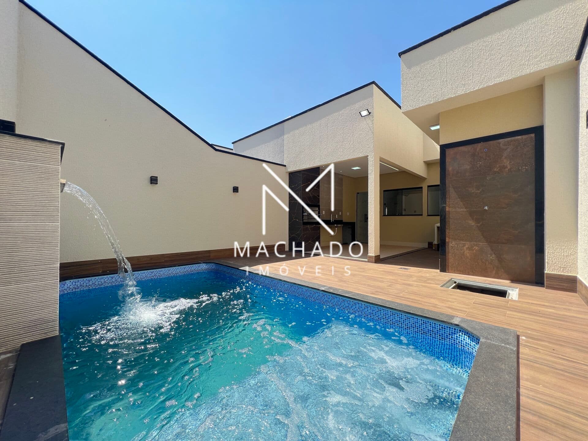 Casa a venda Jardim Ipê (residencial Humaitá) ao lado do shopping Passeio das Águas.