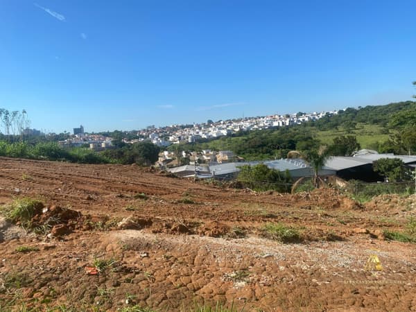 Lote/Terreno em Contagem - Europa