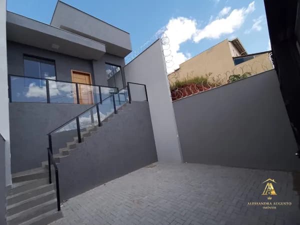 🏡 OPORTUNIDADE ÚNICA! Casa Nova no Bairro Planejado Novo Centro - Santa Luzia 🌟