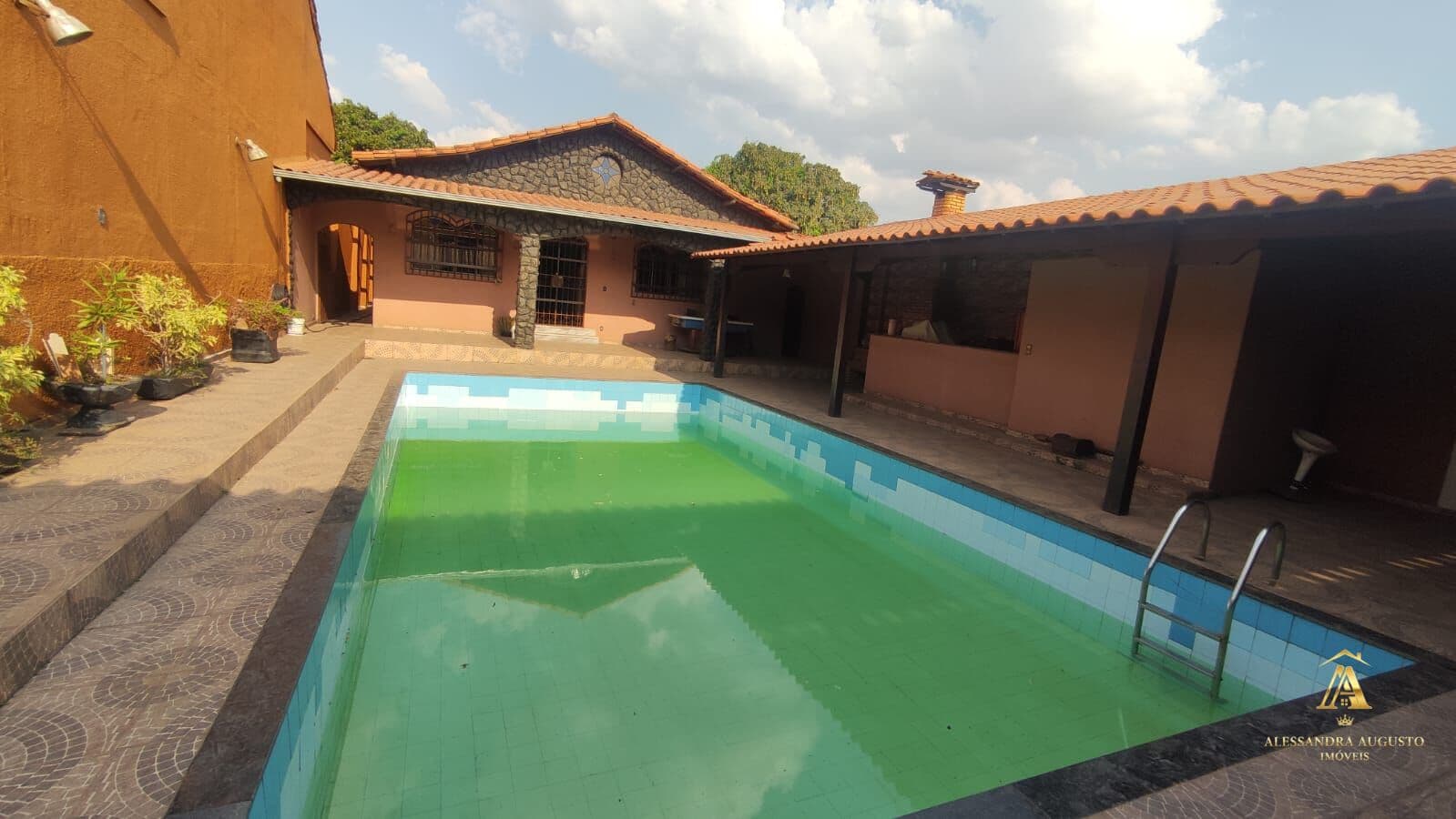 Casa Alto Padrão em São João Batista (Venda Nova), Belo Horizonte/MG