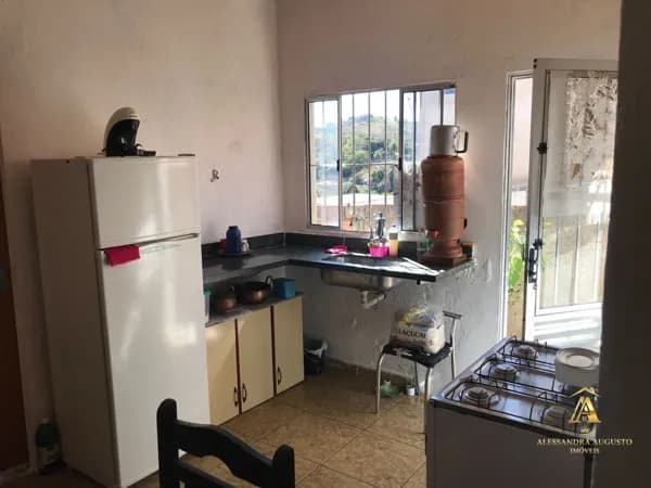 Casa Padrão para Venda em Imperial Santa Luzia-MG