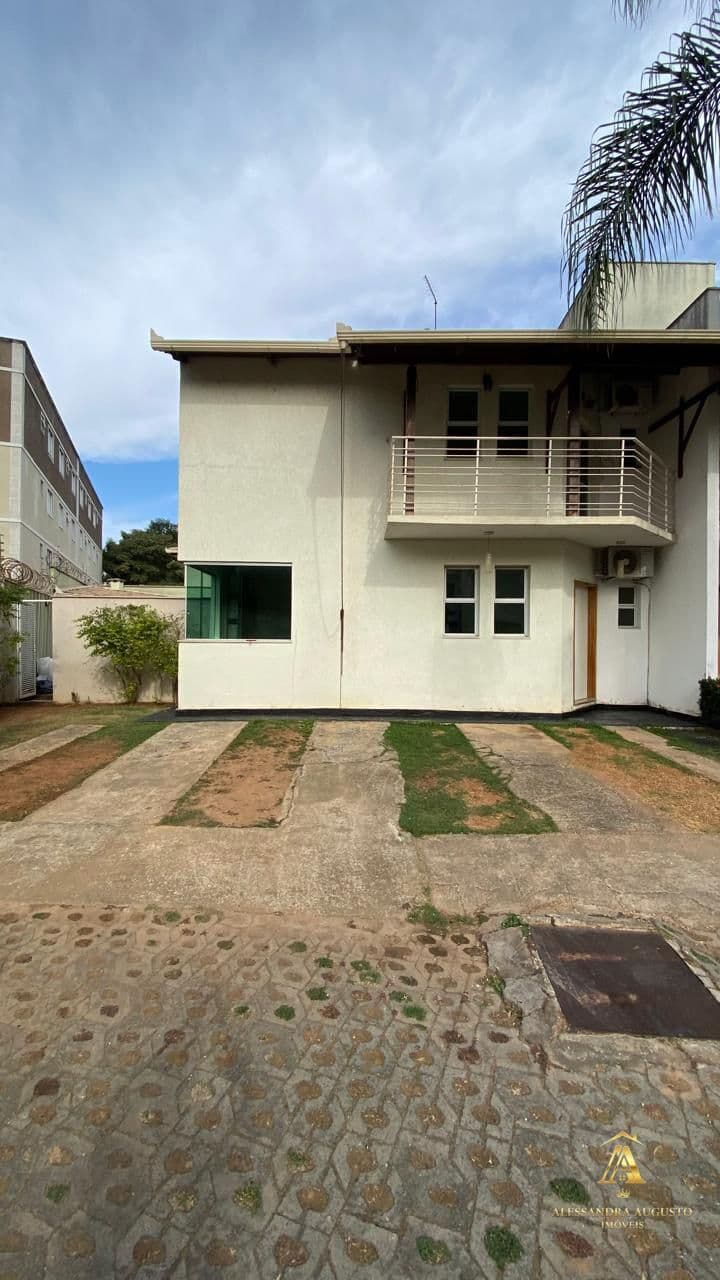 Casa em condomínio - CONTAGEM Condomínio Ville Versailles
