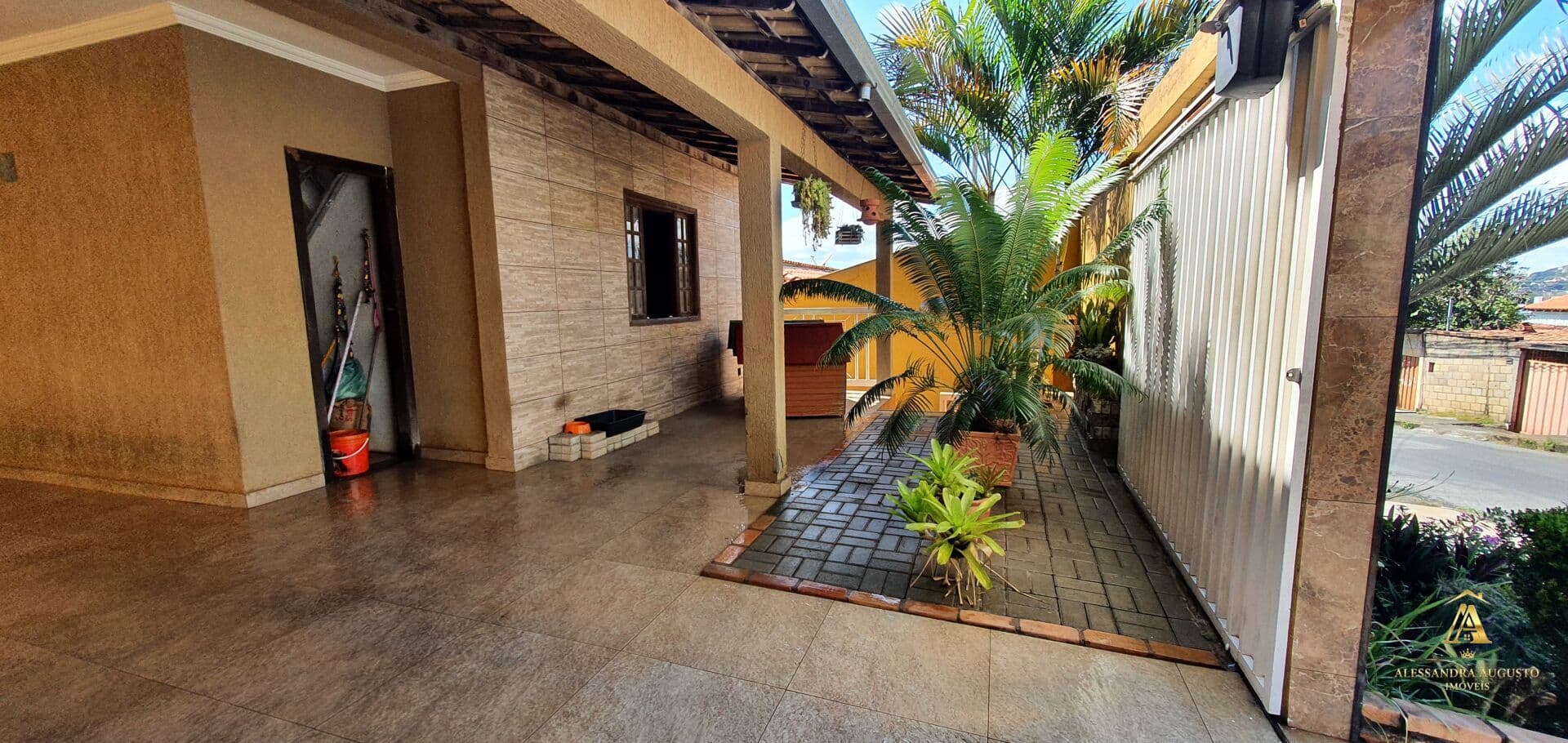 💎 IMPERDÍVEL! CASA ESPAÇOSA COM JACUZZI E ACABAMENTO DE DESTAQUE NO BELO VALE – SANTA LUZIA!