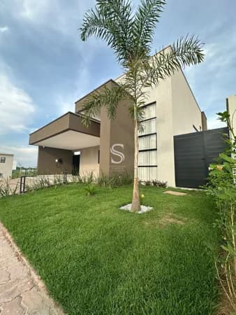 Casa no Condomínio Petropolis Venda