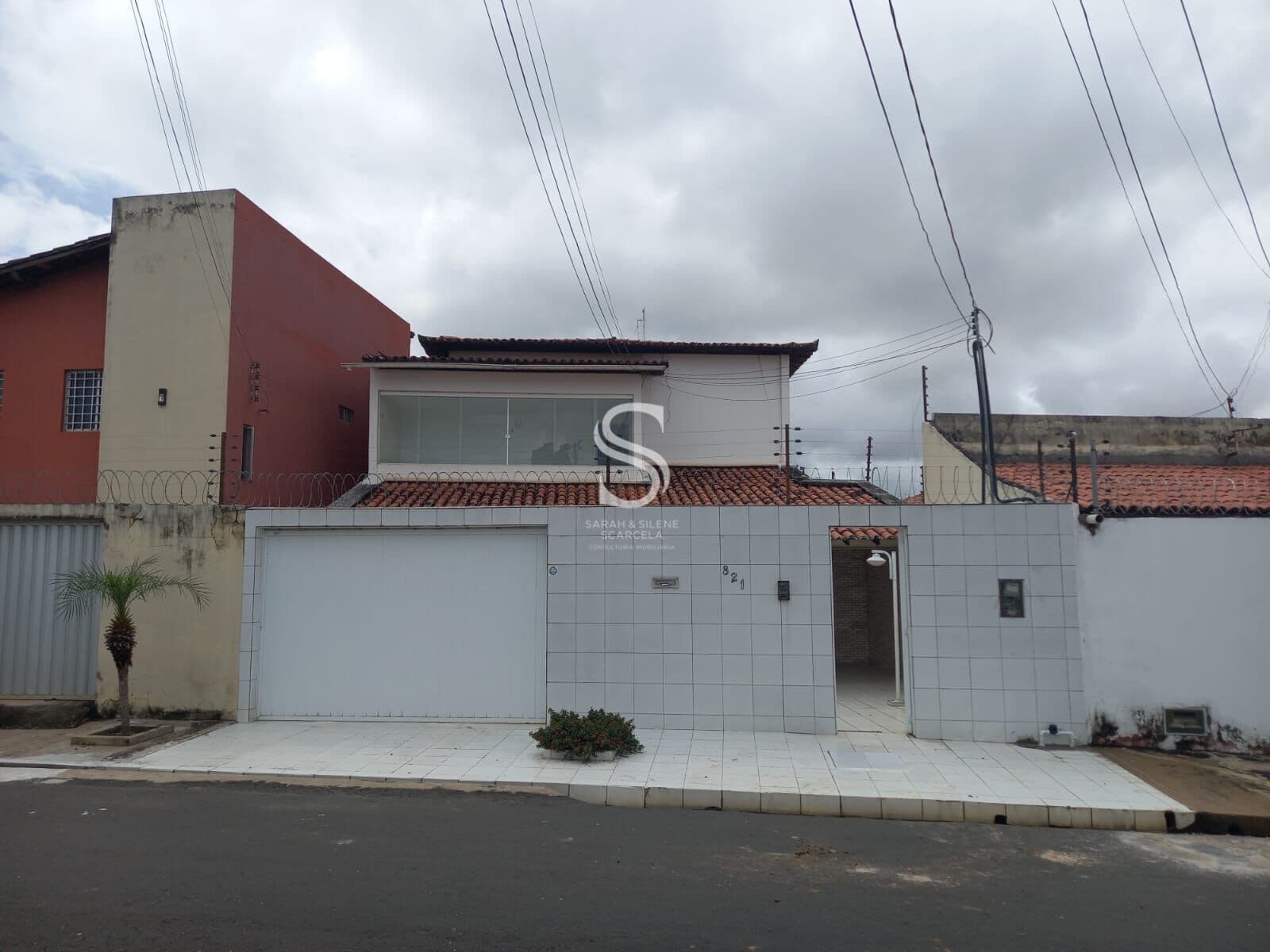 Casa Duplex Bairro São João / VENDA