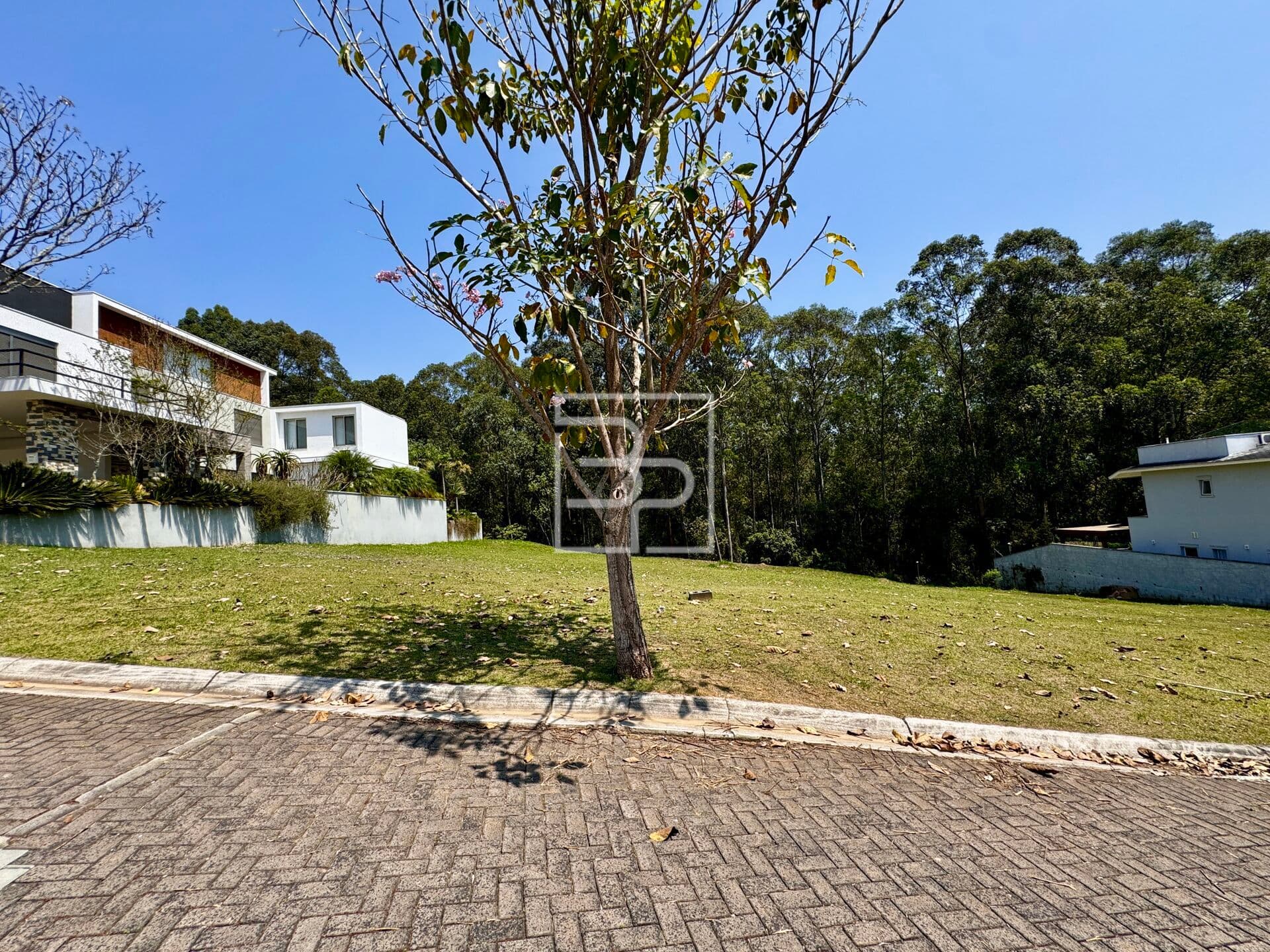 Tamboré 11 | Declive