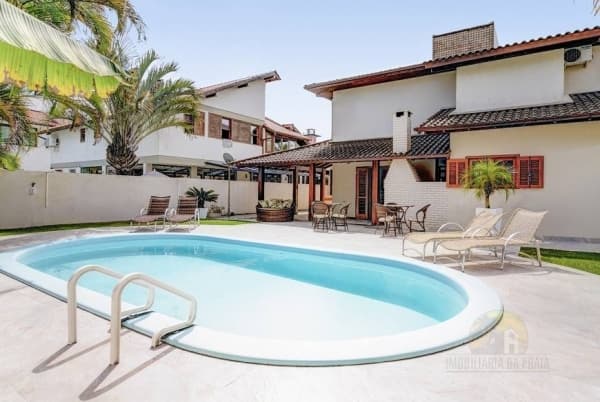 Casa Alto Padrão em Jurerê Internacional
