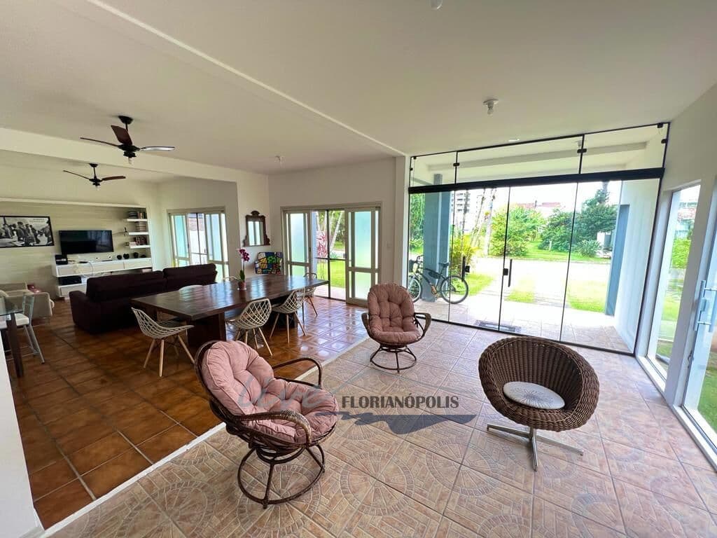 Casa Padrão Temporada