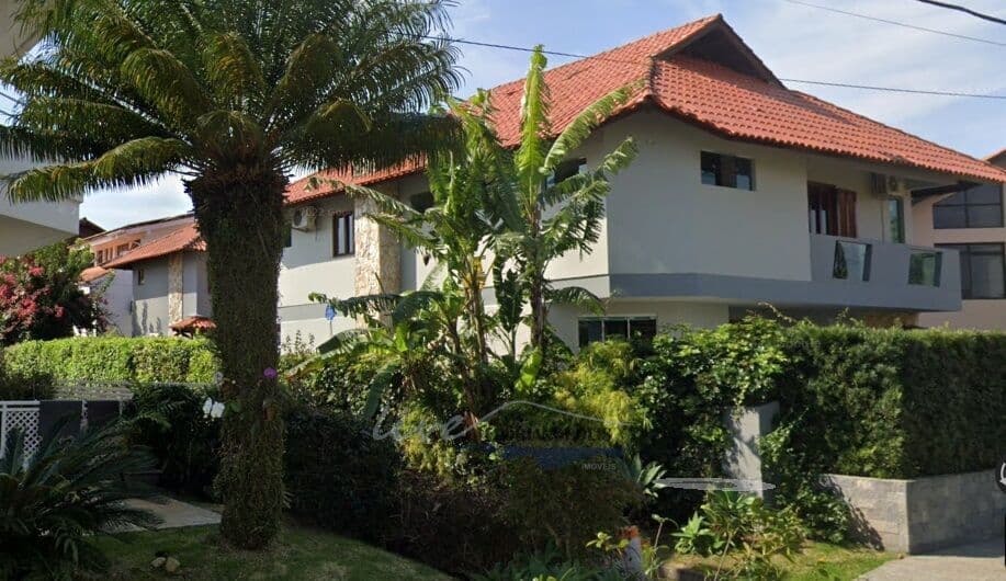 Casa Padrão para TEMPORADA em Jurerê Internacional!