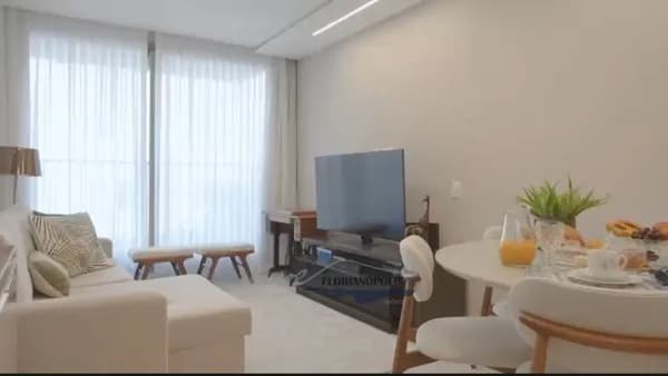 Apartamento em Jurerê