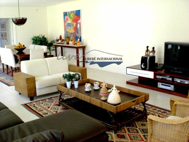 Casa Padrão para Aluguel em Jurerê Internacional Florianópolis-SC