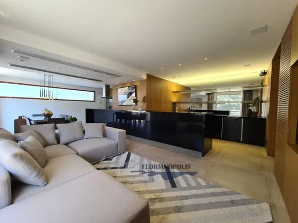 Apartamento Cobertura em Itacorubi - Florianopolis