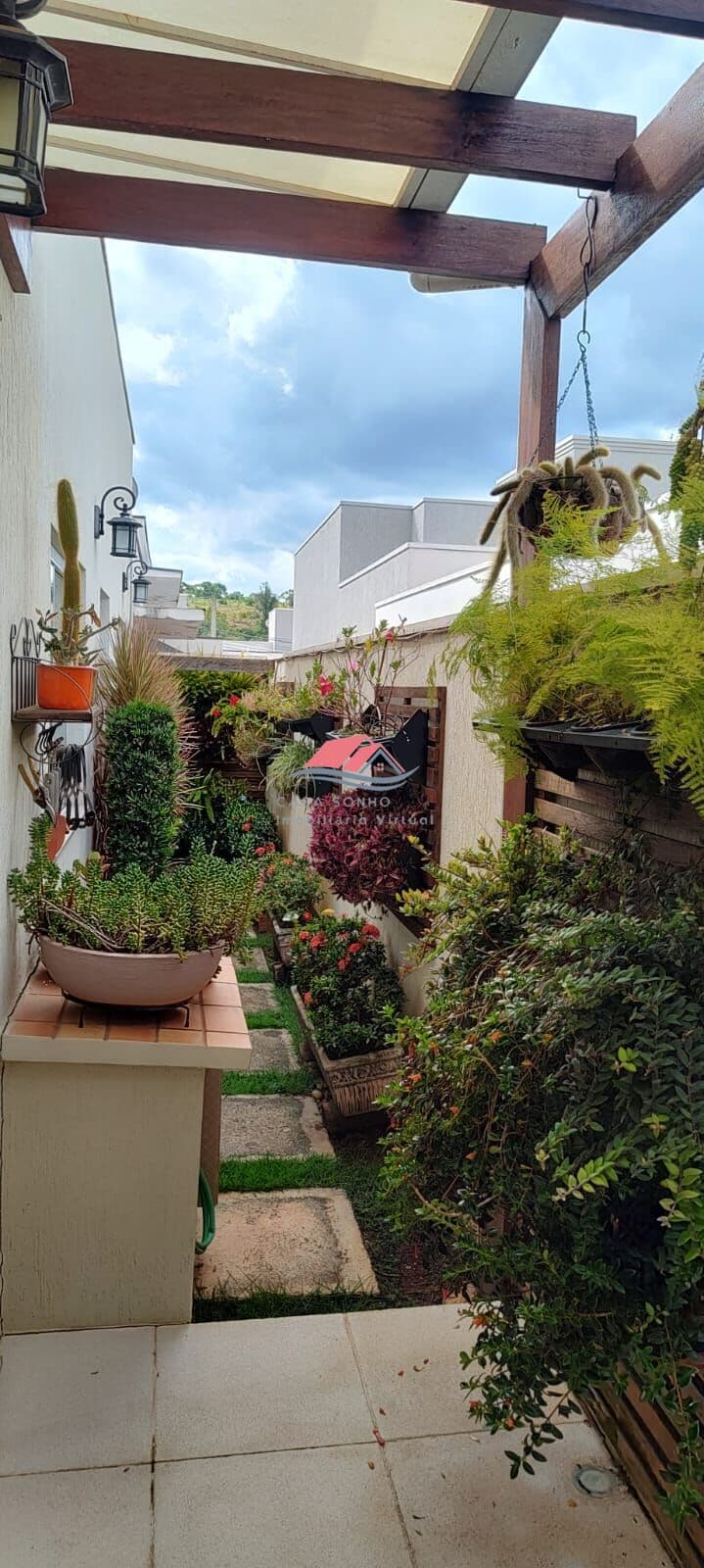 Vende-se Casa no Condomínio Santa Mônica I em Mogi Guaçu-SP