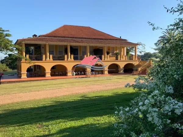 Vende-se Fazenda em CAJURU-SP