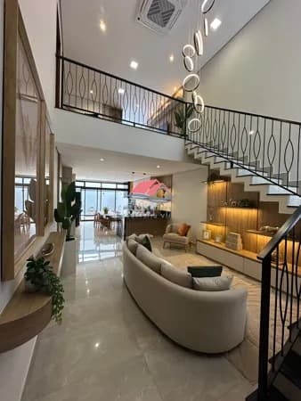 VENDE-SE SOBRADO NO CONDOMÍNIO SANTA MÔNICA III EM MOGI GUAÇU-SP.
